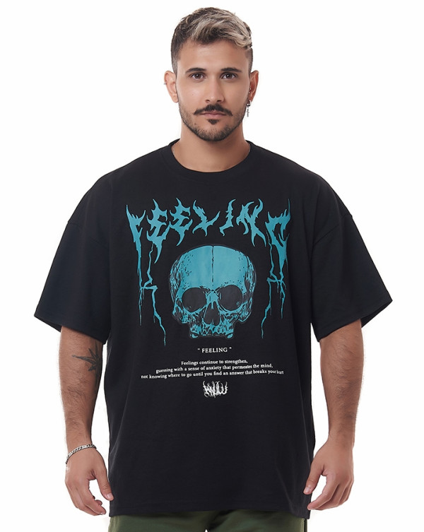 Camiseta Oversized Feeling Preto Knulu