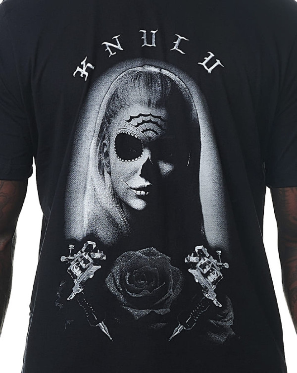 Camiseta Classic Catrina Preto Knulu