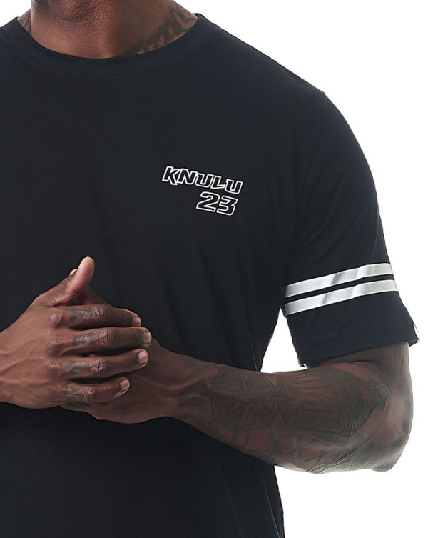 Camiseta Classic Year Logo Preto Knulu