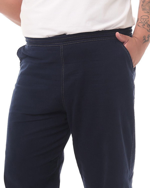 Calça Essencial Sarja Premium Azul Marinho Collab Knulu + Noi