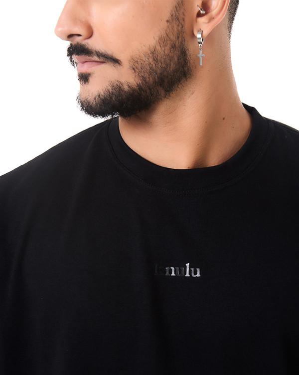 Camiseta Oversized Typography Preto Knulu