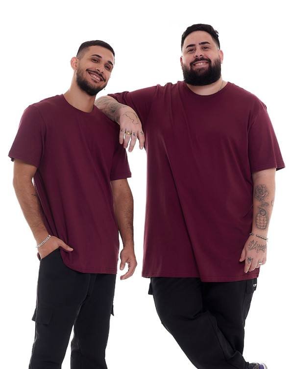 Camiseta Regular Fit Basic Color Vinho Knulu