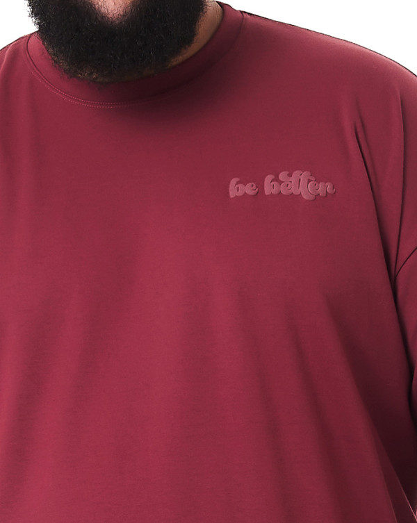 Camiseta Oversized Be Better Bordô Knulu