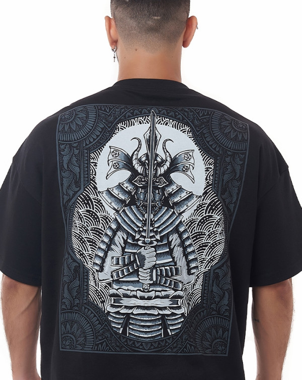 Camiseta Oversized Samurai Preto Knulu
