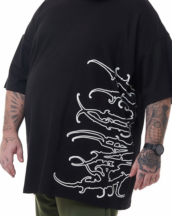 Camiseta Oversized Dark Line Preto Knulu