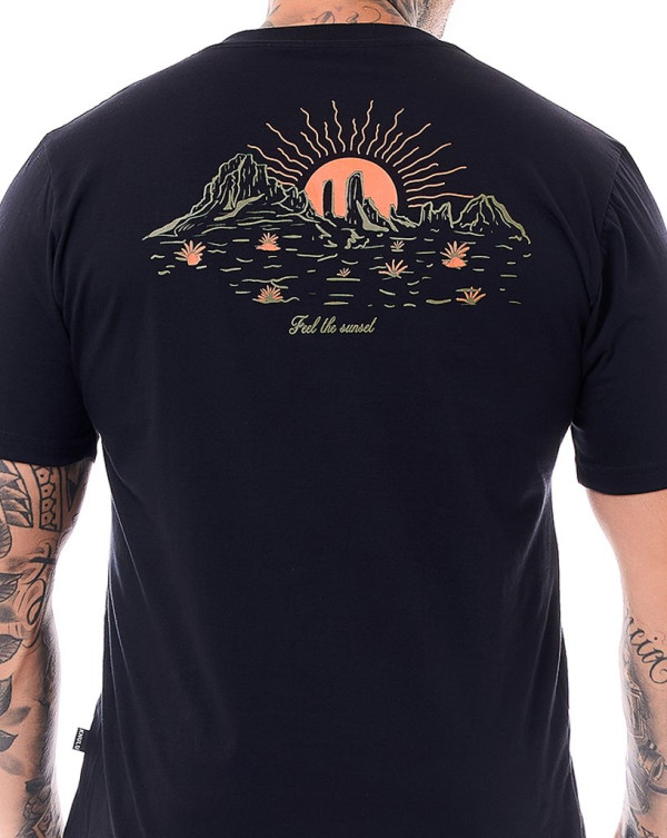 Camiseta Classic Sunset Preto Knulu